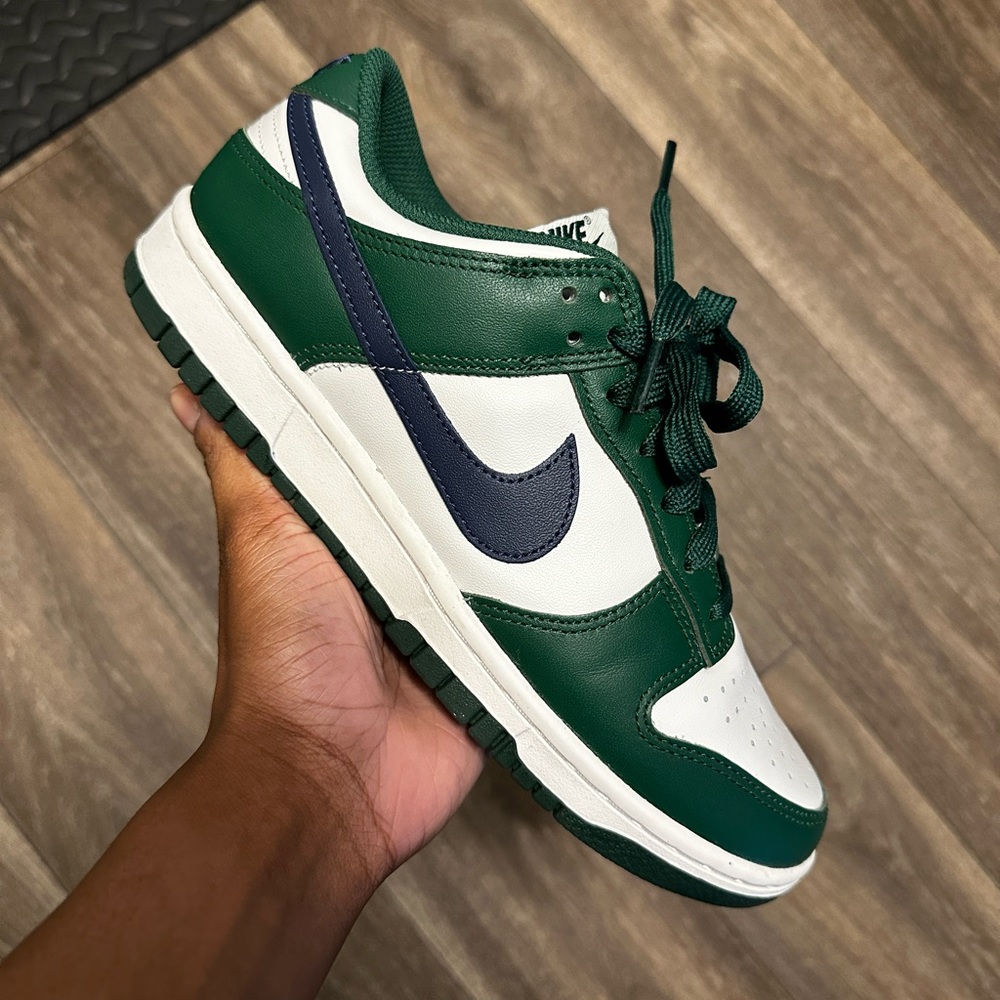 Women’s Nike Dunk Low Gorge Green